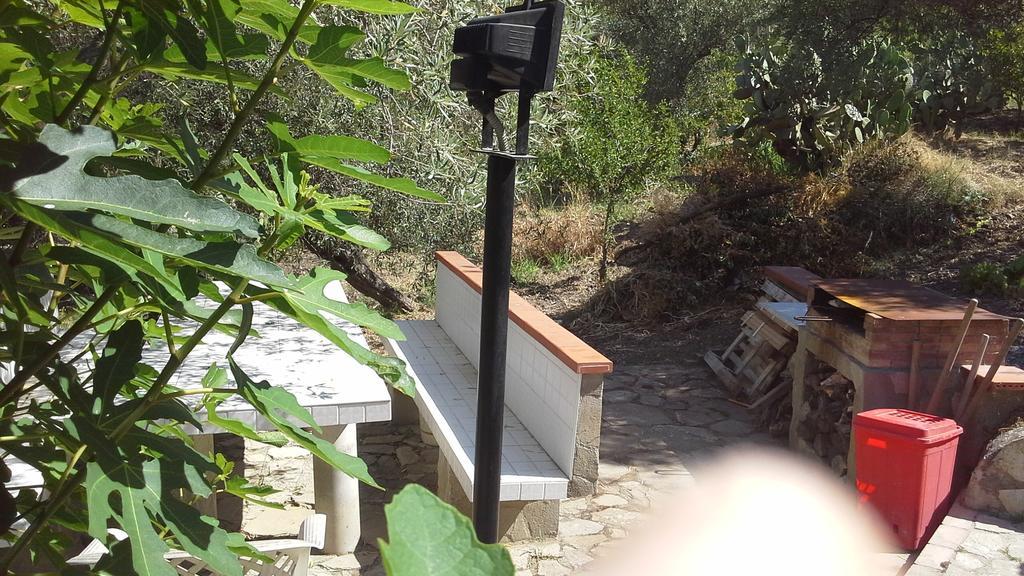 Вилла Oasi Delle Madonie Scillato  Экстерьер фото